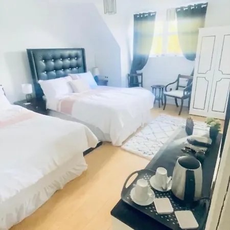 Sonas House לינה וארוחת בוקר קילקני