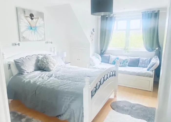 Sonas House Bed & Breakfast